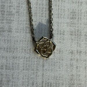 Kendra Scott Decklyn Necklace